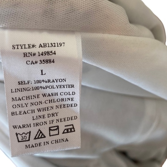 SADIE and Sage Ellie Mini Dress - Picture 10 of 13